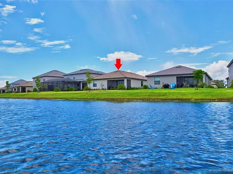 5409 Coral Reef Way — Photo 32