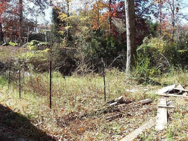 1st image of 121 Me Arnold Cir