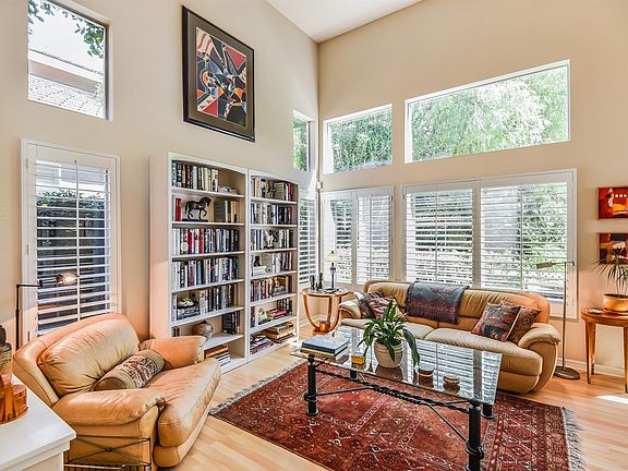 3rd image of 27564 Wellsley Way