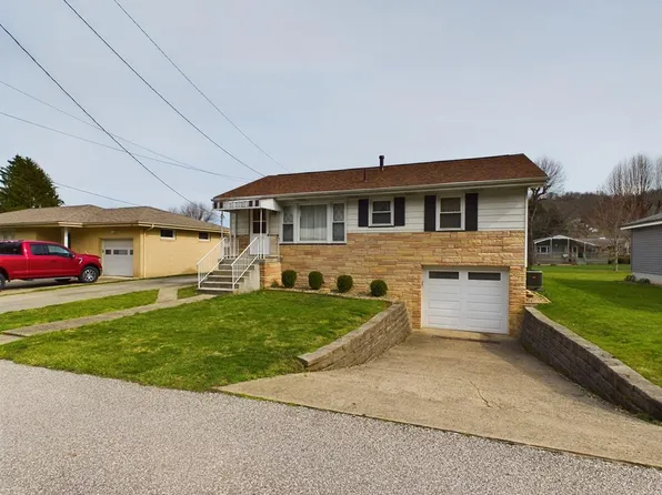 72 Courtland Ave, Wheeling, WV 26003
