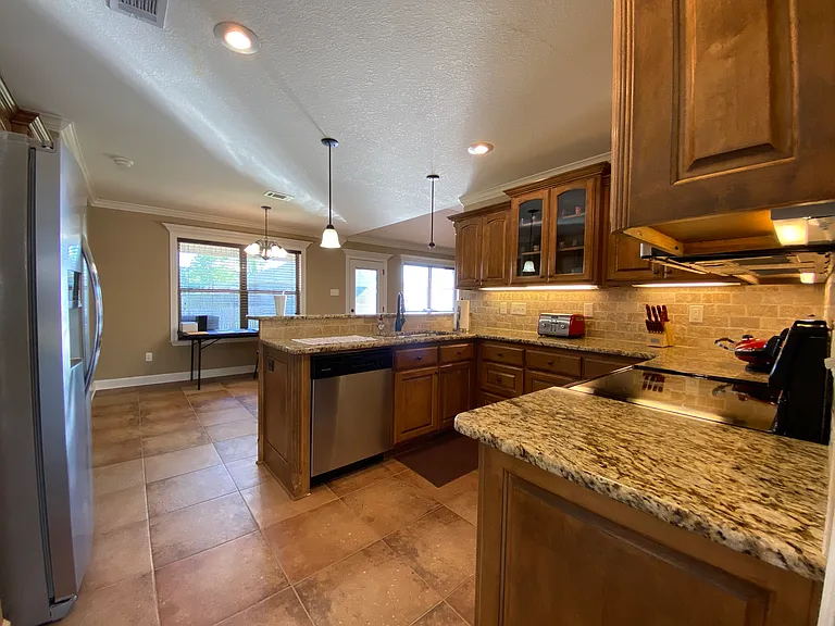 1317 Puritan Dr — Photo 26