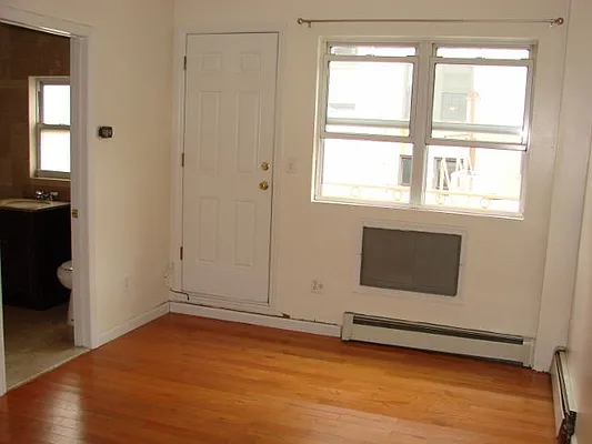 Rented by ABCO Commercial Properties, LLC | media 14