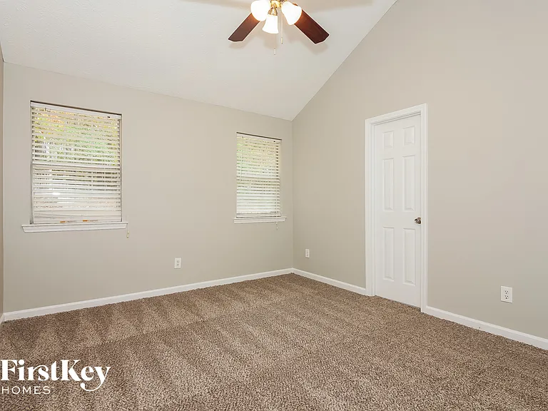 222 Brenda Ellen Dr — Photo 8