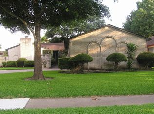 13819 Wickersham Ln, Houston, TX 77077