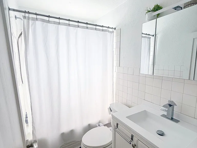 1310 Chesapeake St — Photo 11