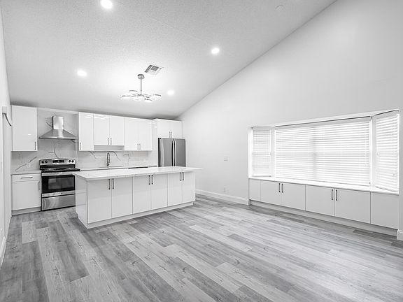 4th image of 5140 NW 5th Ave