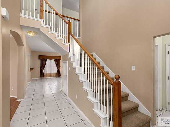 2nd image of 3321 Emerald Valley Blvd