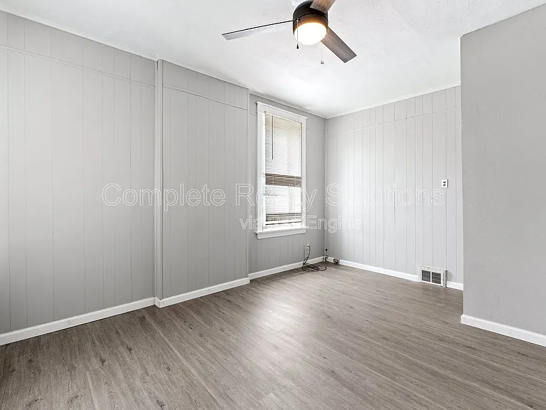 4222 S 38th St #4222 — Photo 16