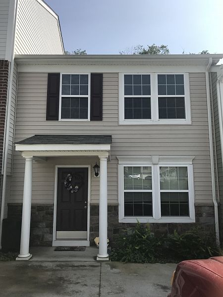 1st image of 144 Auburn Dr