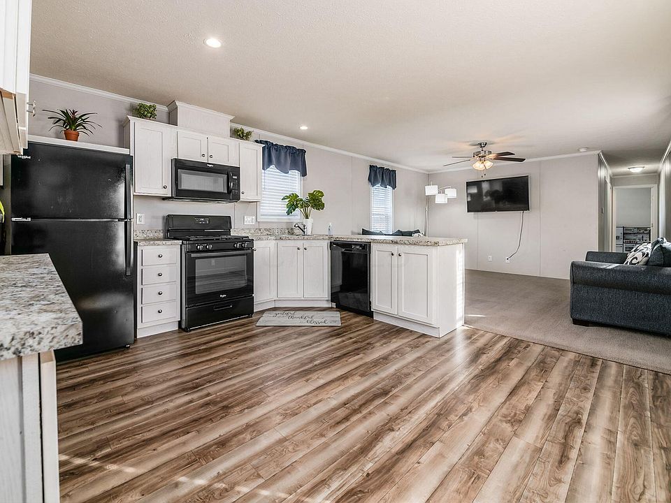 1st image of 5504 Coopers Hawk Cir