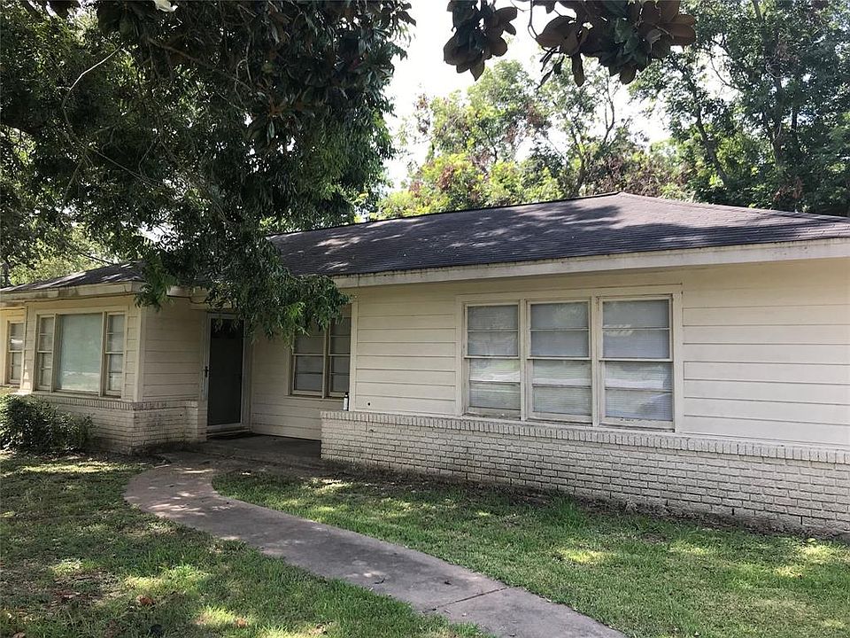 1st image of 226 Margaret St