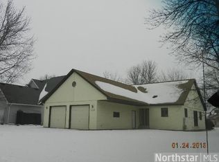935 Tuva Rd SE, Cokato, MN 55321