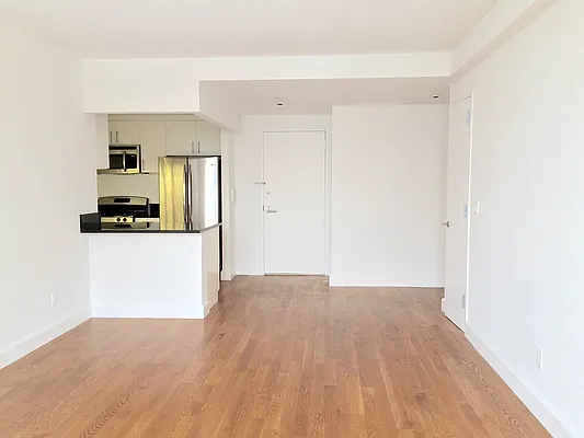 Rented by Waterton Residential New York | media 7