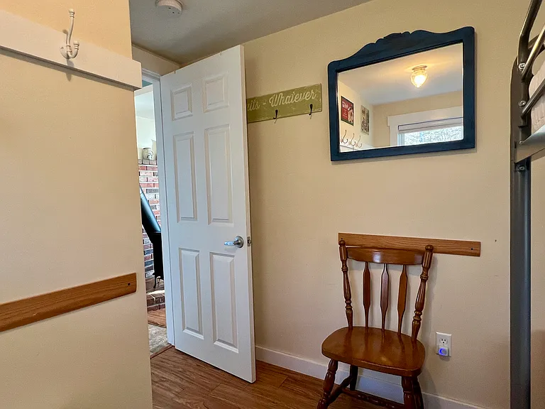 39 Leeman Rd — Photo 22