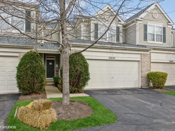 2080 Braeburn Ct Unit B, Wauconda, IL 60084