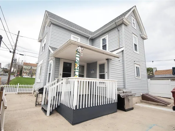 117 Walnut St, Whitehall, PA 18052