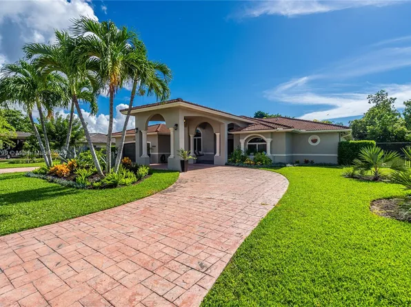 17121 SW 92nd Ct, Palmetto Bay, FL 33157