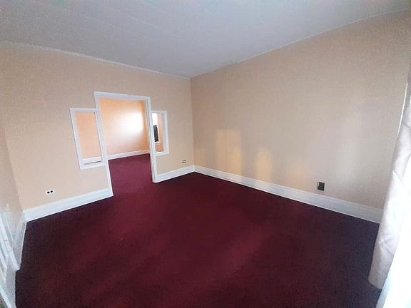 4th image of 311 Moselle St