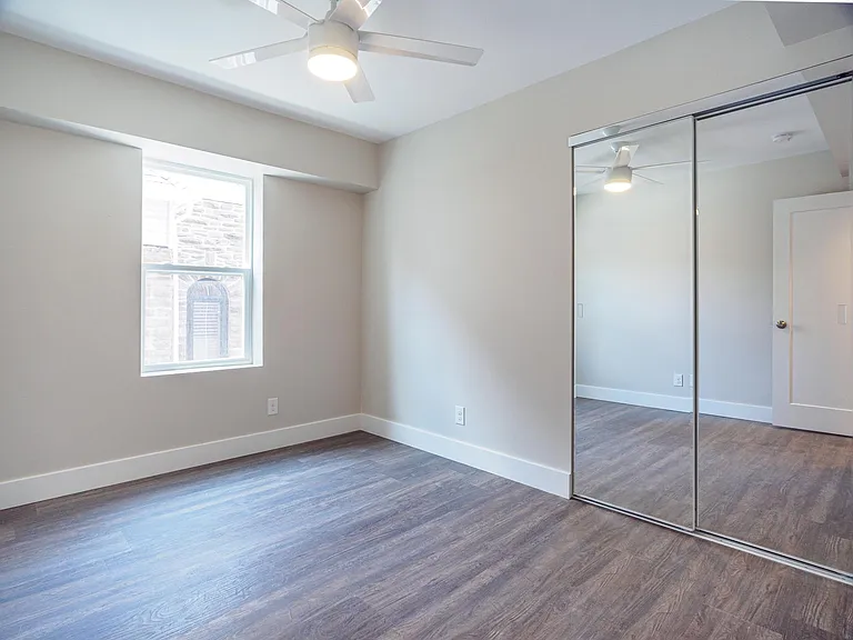 207 Ford St #2 — Photo 5
