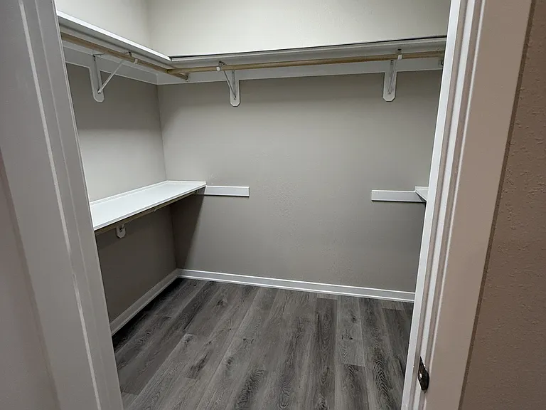 2101 W Mill Rd #203 — Photo 10