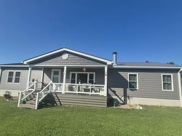 524 Clear Creek Ln, Monterey, TN 38574