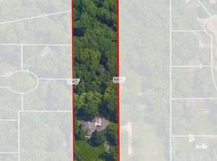 24860 Smithtown Rd, Shorewood, MN 55331