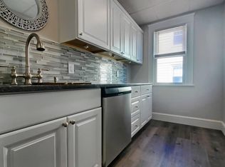 19 N Woodford St #2, Worcester, MA 01604