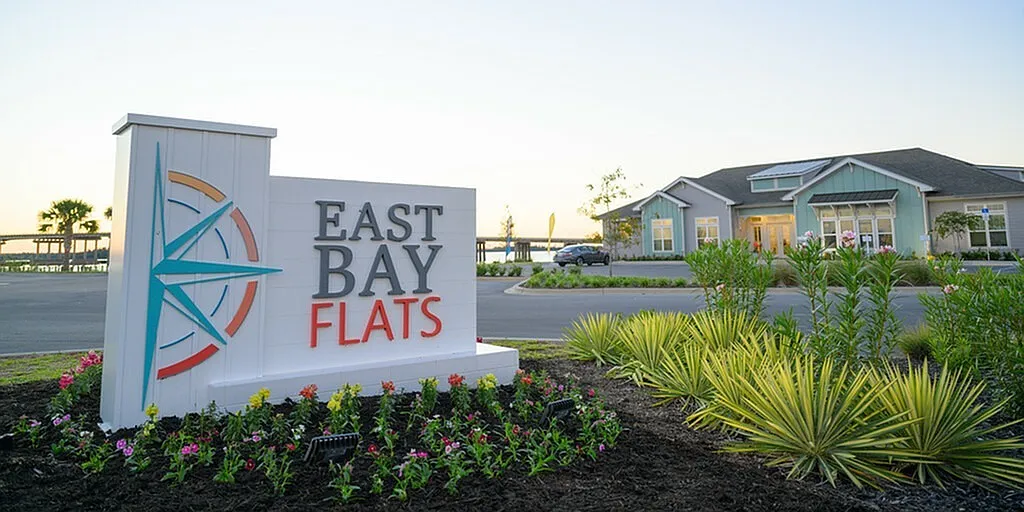 East Bay Flats Apartments — Photo 1