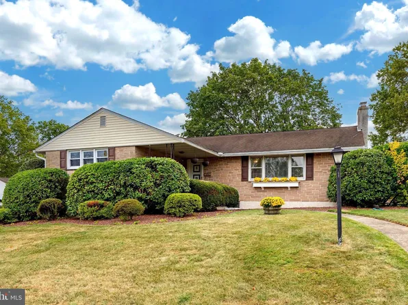 240 Mervine St, Pottstown, PA 19464