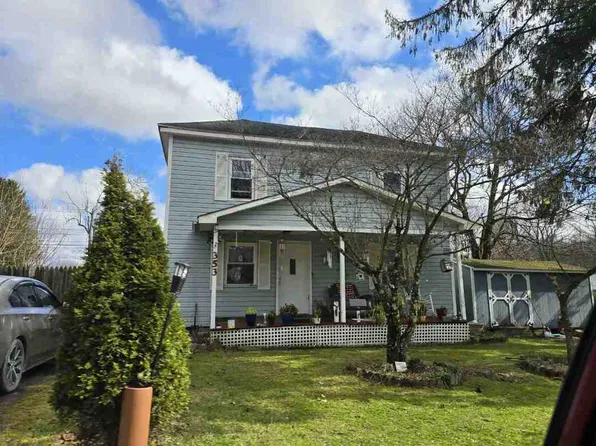 353 Main St, Bretz, WV 26524