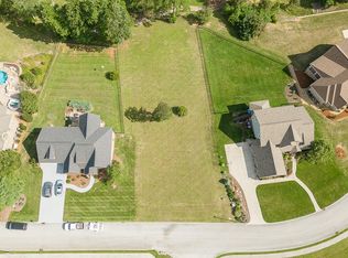 322 Golf Ridge Dr, Kingsport, TN 37664