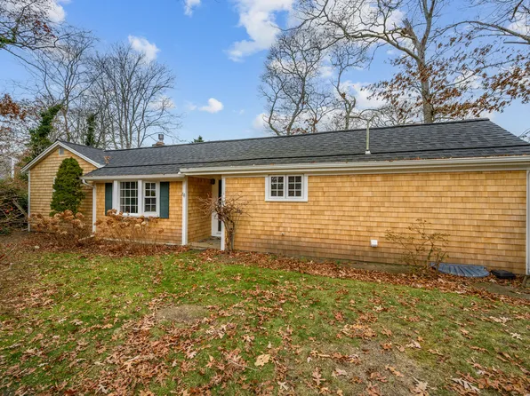 536 Strawberry Hill Road, Centerville, MA 02632