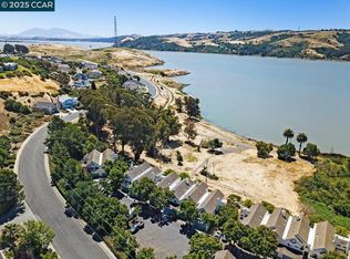 32 Shoal Dr E, Vallejo, CA 94591
