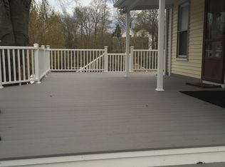 103 Montvale Ave, Woburn, MA 01801