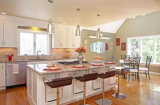 1st image of 43 Essex St #1