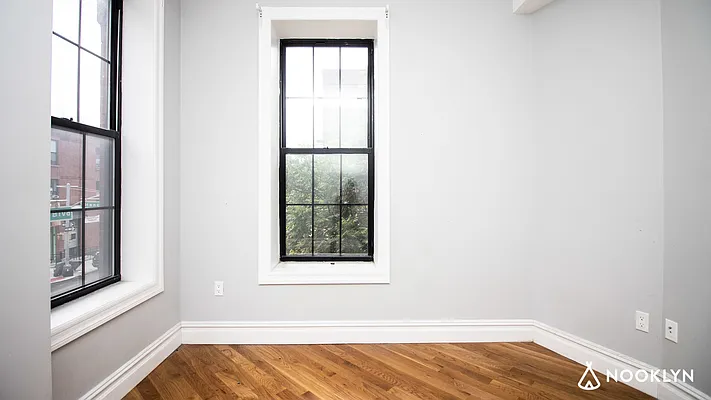 Rented by Nooklyn NYC LLC | media 23