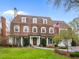 520 Greenwood Ave, Kenilworth, IL 60043