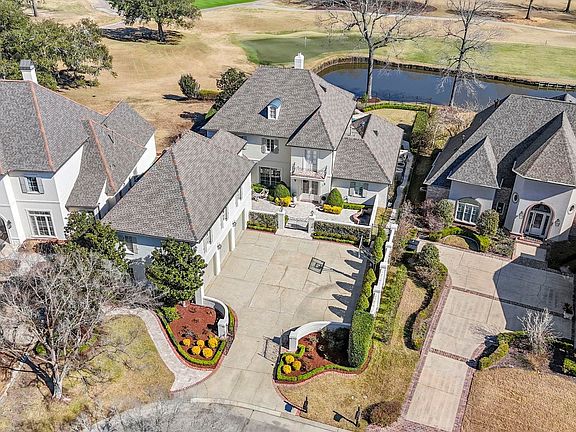 2nd image of 19011 E Pinnacle Cir