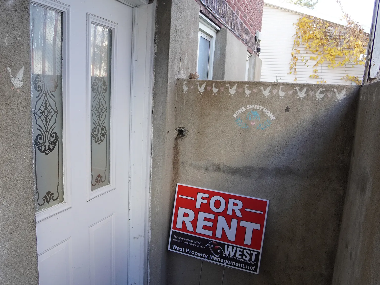 Updated Duplex in South Ogden at 3905 Adams Ave — Photo 2