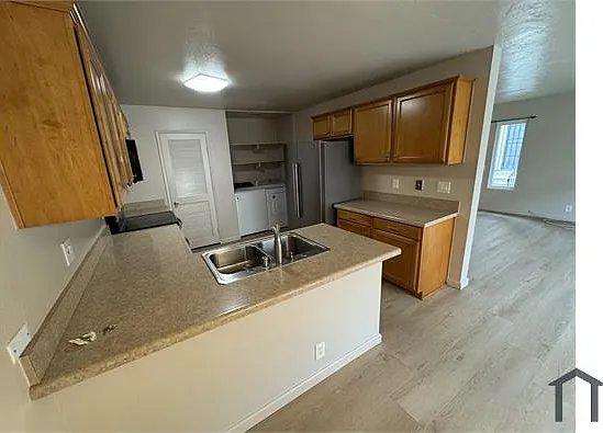 6868 Panamint Row #3 — Photo 11