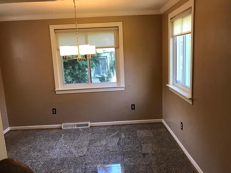 5907 Rolston Rd — Photo 8