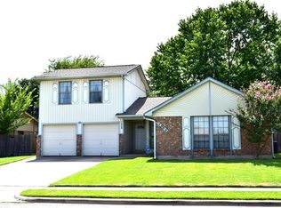 7529 Cedarhill Rd, Watauga, TX 76148