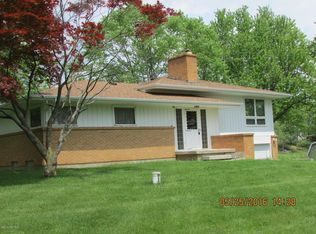 6593 Bird Lake Rd S, Osseo, MI 49266