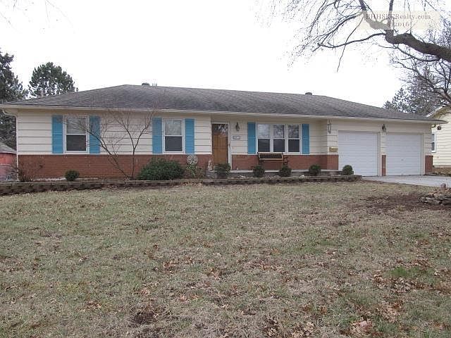 1st image of 8424 Santa Fe Ln