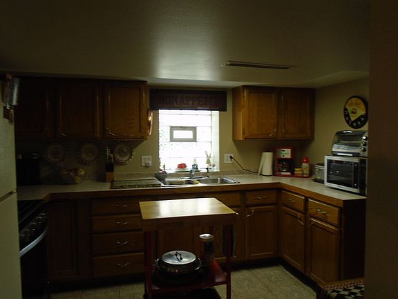 4th image of 2612 N 74th Ct