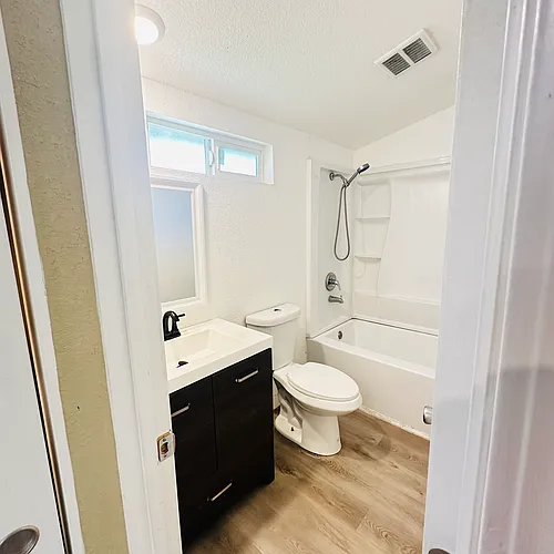 247 Mosswood Ave Photo 1