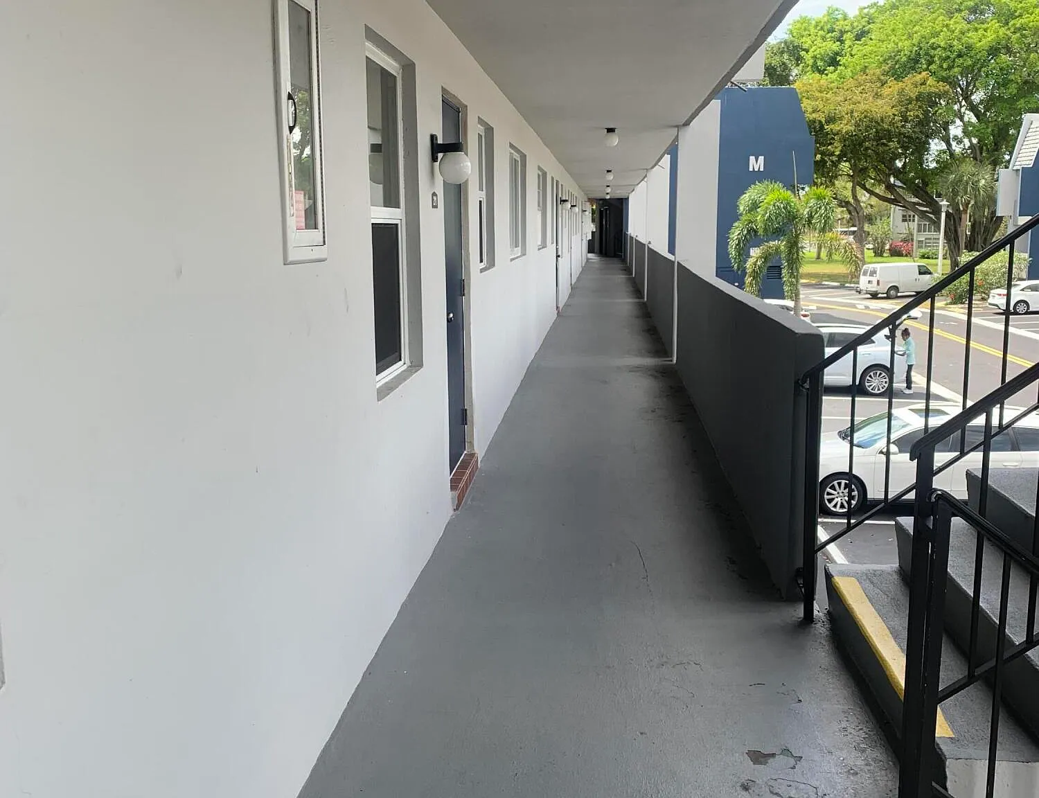 2 bed, 2.0 bath, 920 sqft, $1,800 — Photo 3