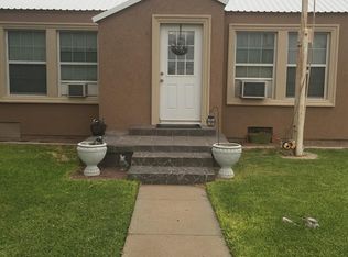 800 Dorothea St, Crane, TX 79731