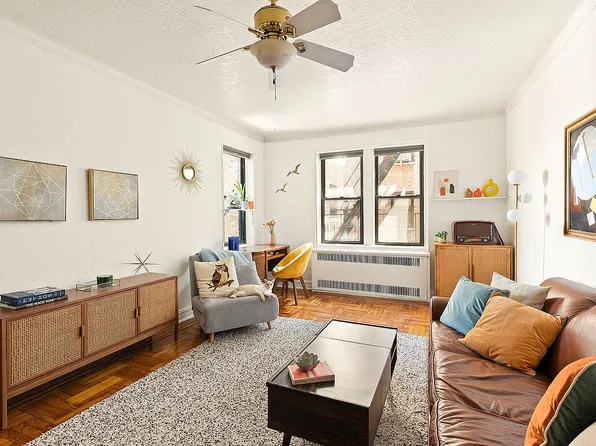 125 Hawthorne St APT 3H, Brooklyn, NY 11225