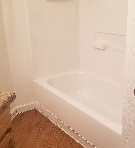 Kelso Vista Apartments — Photo 3
